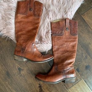Women’s Frye Tall Carson Riding boots in Cognac 6B